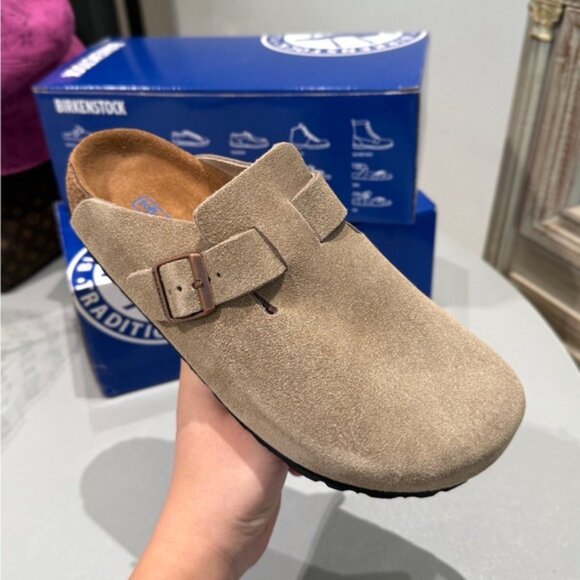 Birkenstock Light Brown Suede Clogs - Picture 9 of 9